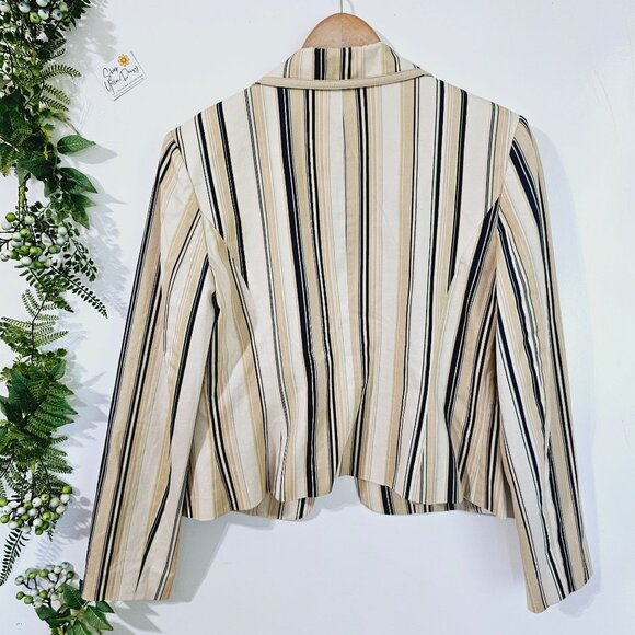 Trendy Chic‎ Casual Corner Stretch Womens Striped Blazer Size 10 Tan/Blue 《906》J - Picture 2 of 8